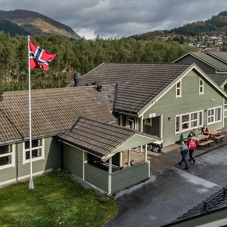 Forde Gjestehus Og Camping 外观 照片