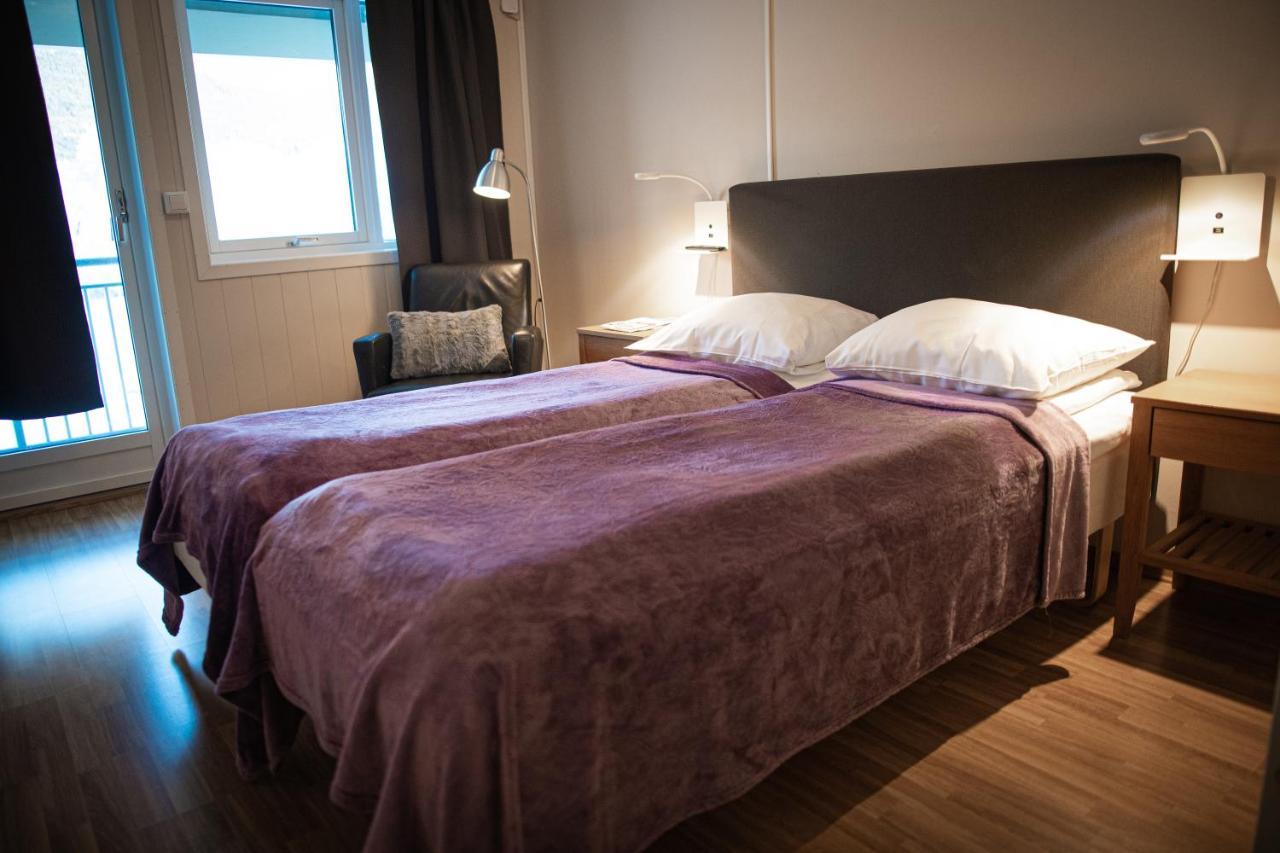 Forde Gjestehus Og Camping 外观 照片